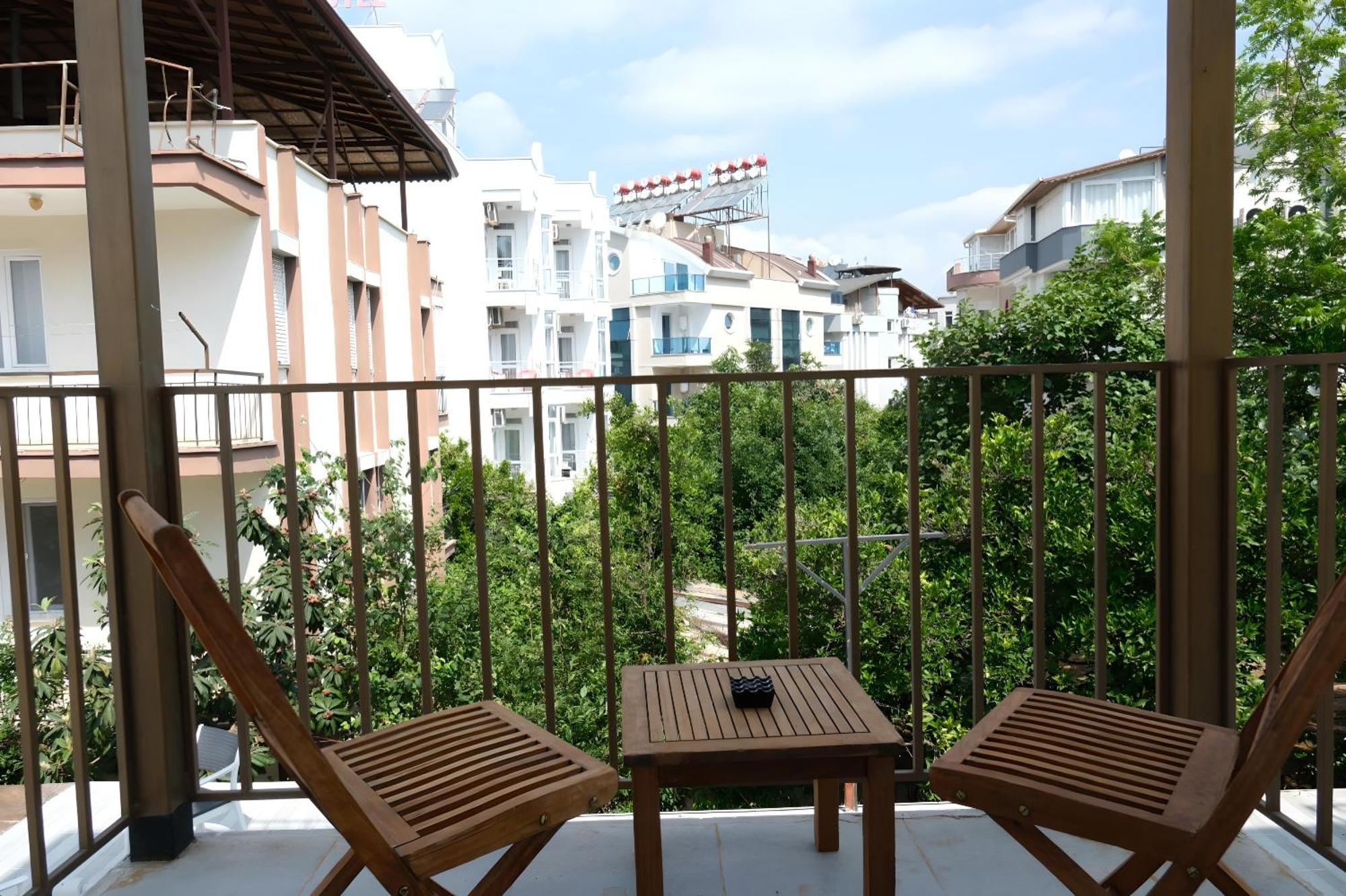 Babil Hotel Antalia Esterno foto
